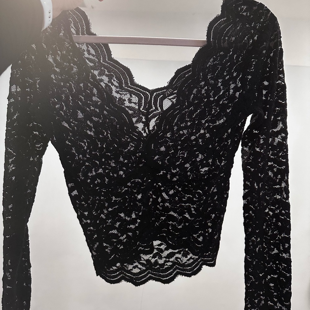 Zara Black Lace Crop Long sleeve